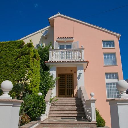 Bed and Breakfast F• R• I• E• N• D• S• Новалья Экстерьер фото